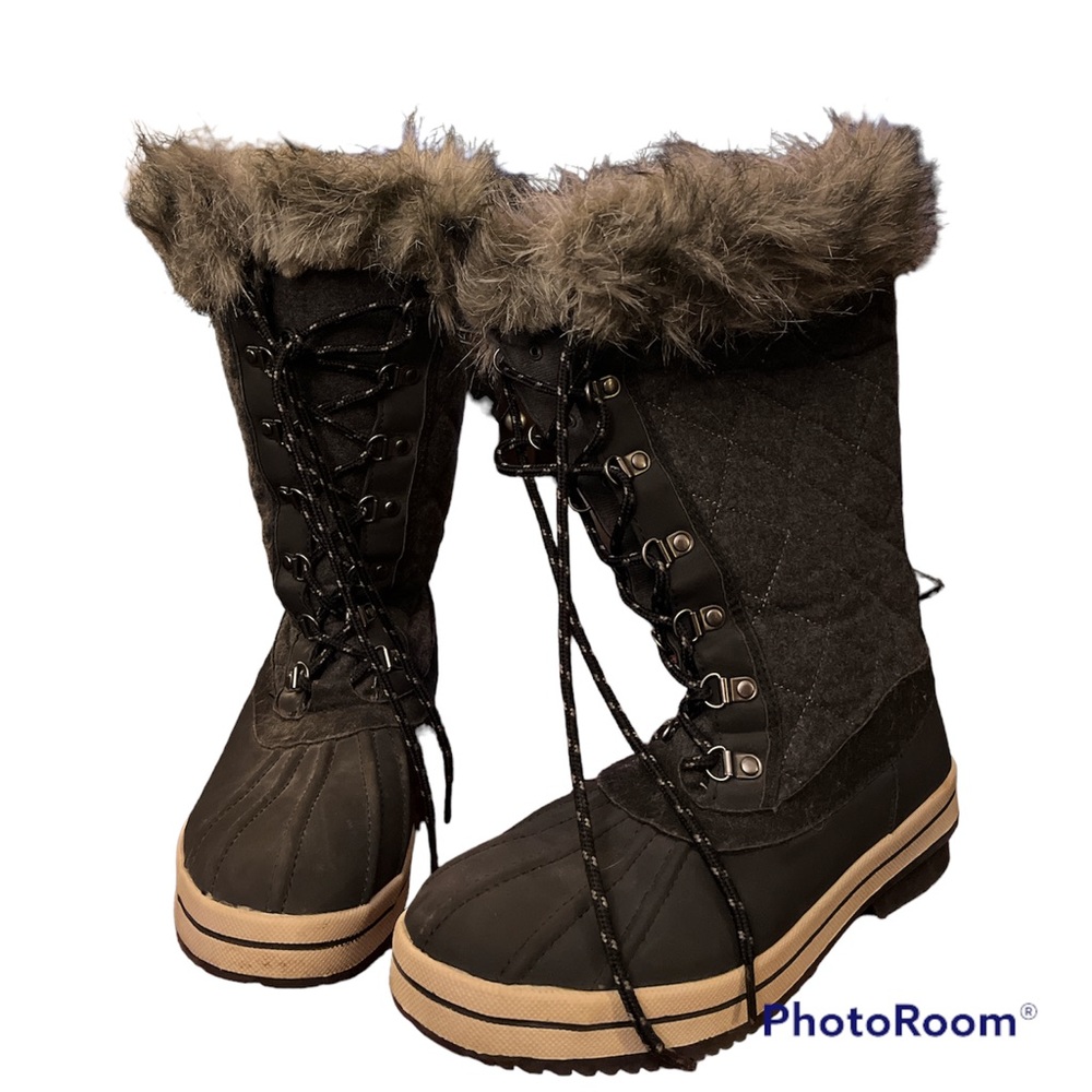 Totes Boots With The Fur 😉 Size 9M